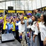 PLD juramenta 300 jóvenes, nuevos votante